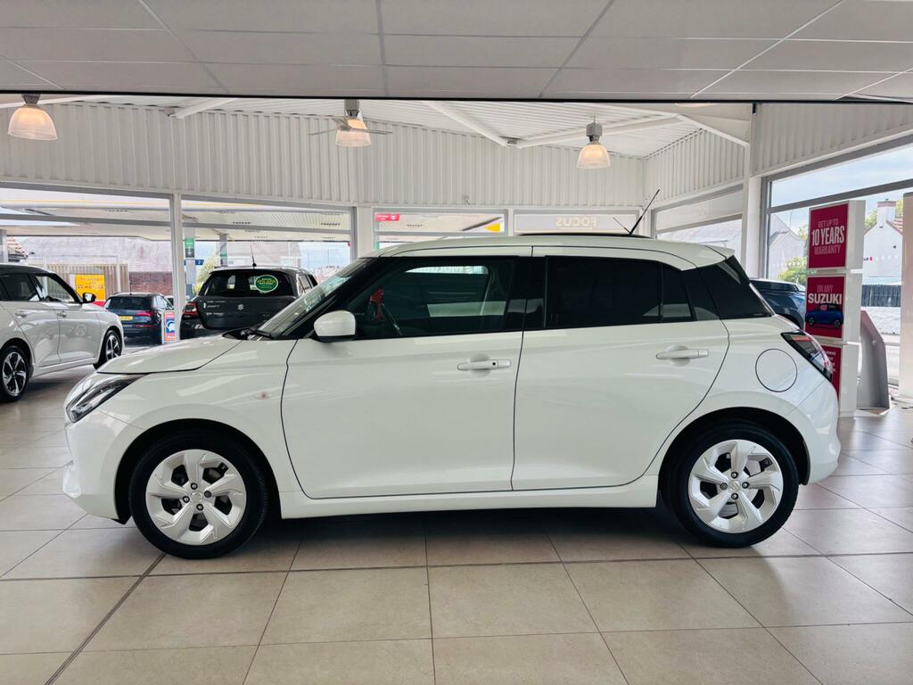 Suzuki Swift 1.2 Mhev Motion Euro 6 Ss SJ24CKB White #6
