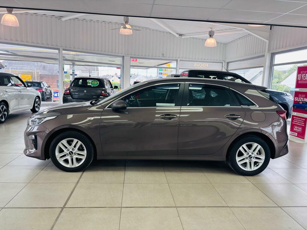 Kia Ceed 1.6 Crdi Mhev 2 Nav Euro 6 Ss Brown #4