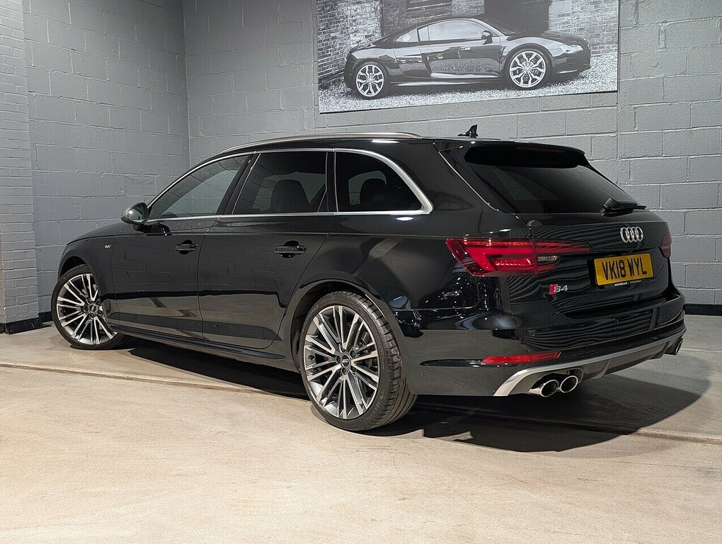 Audi S4 Tfsi V6 Black #2