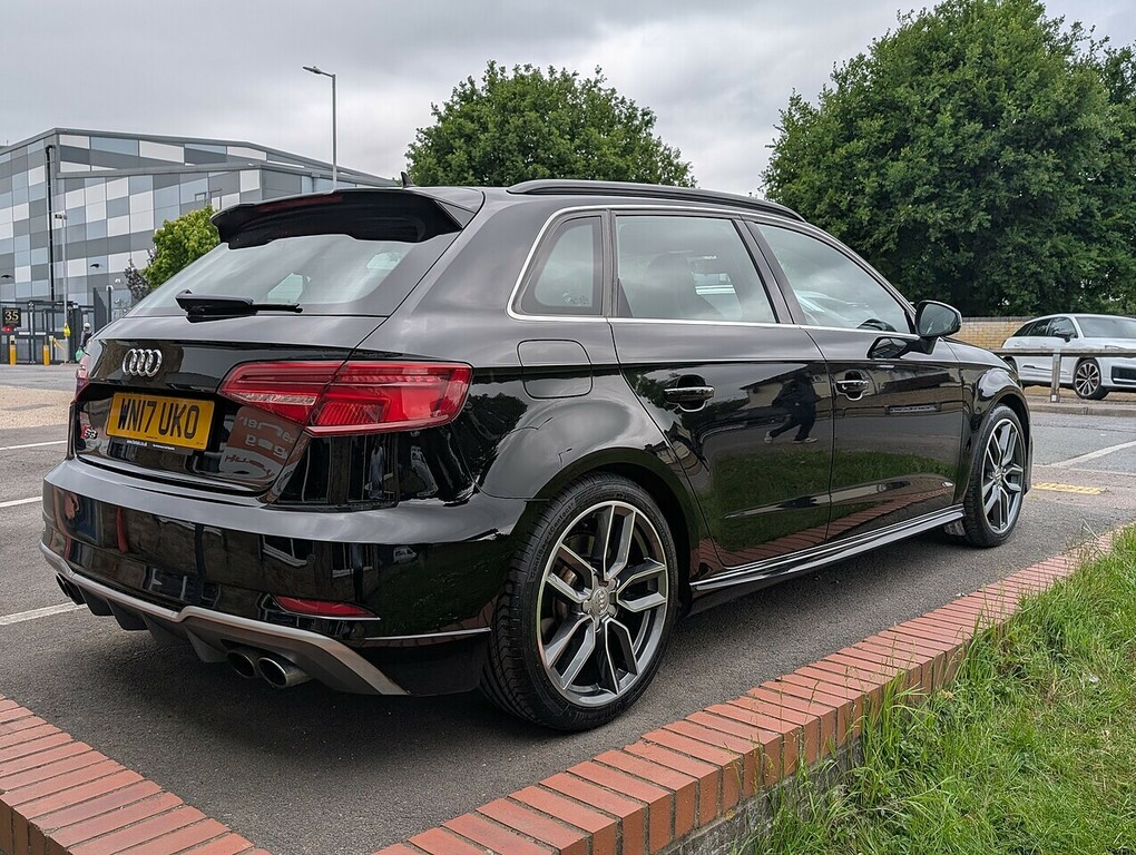 Audi S3 2.0 Tfsi Sportback S Tronic Quattro Eur WN17UKO Black #4