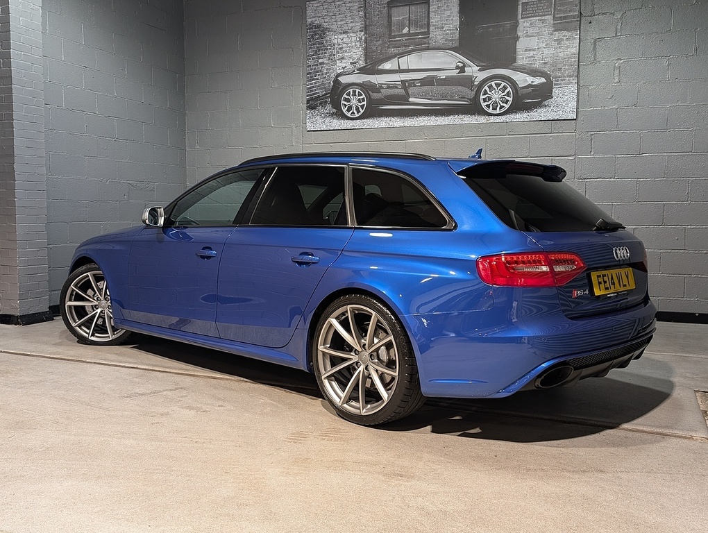 Audi RS4 Avant Fsi V8 Blue #2