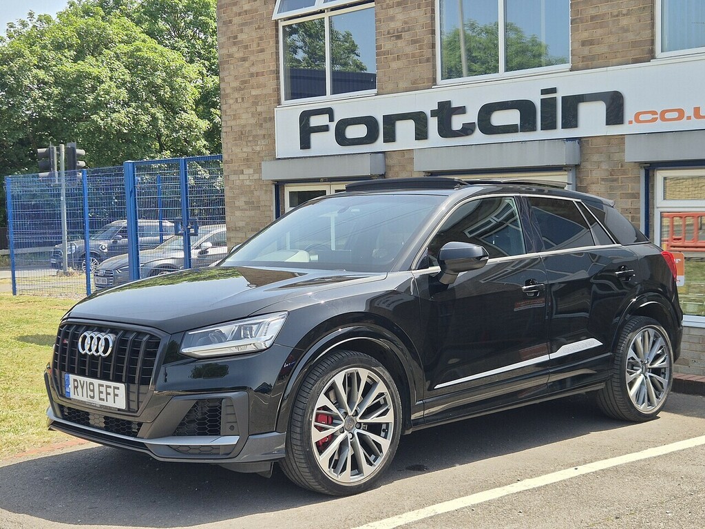 Audi SQ2 Tfsi Black