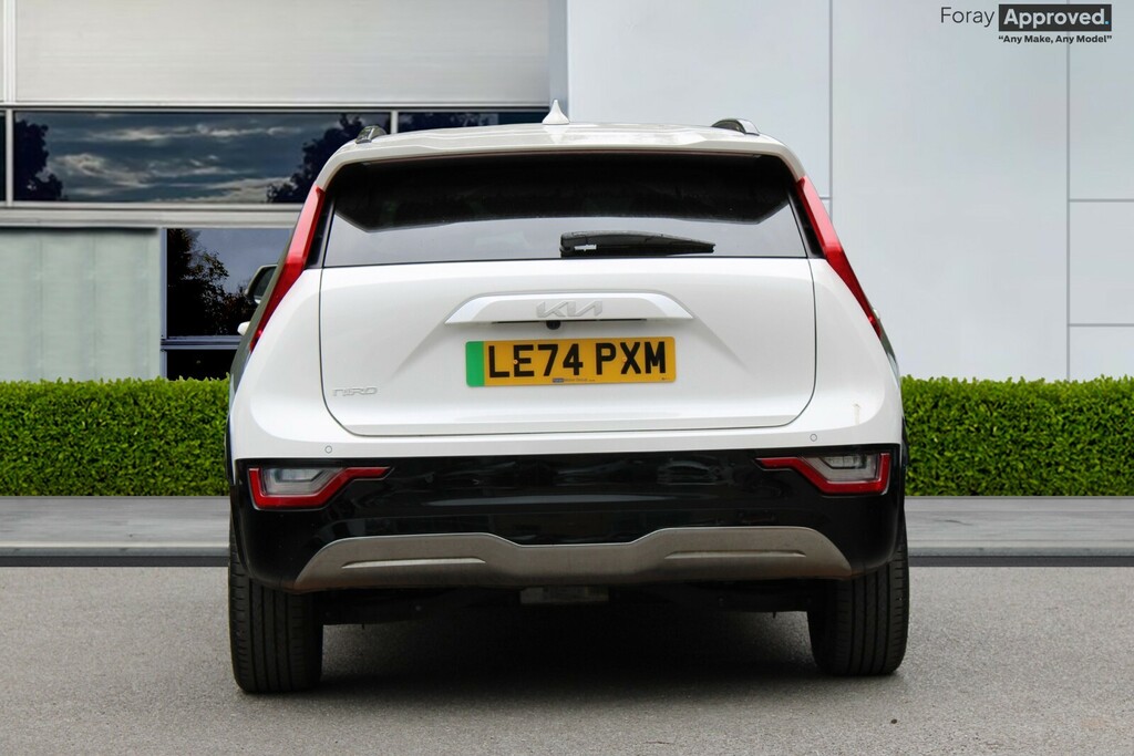 Kia e-Niro 150Kw 4 65Kwh LE74PXM White #5