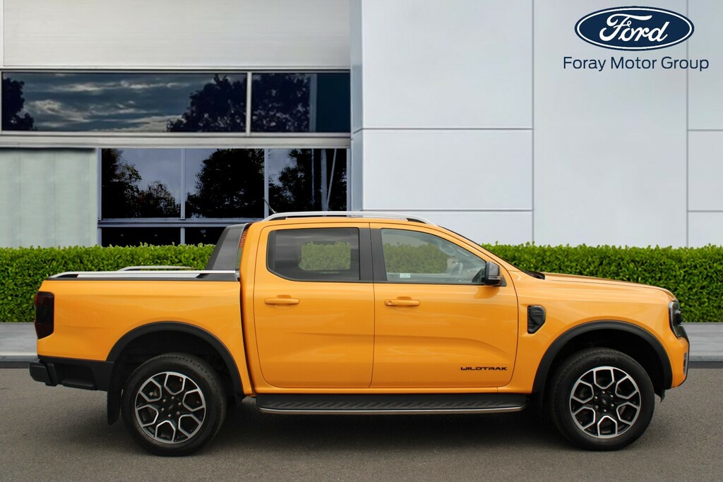 Ford Ranger Pick Up Double Cab Wildtrak 2.0 Ecoblue 205 CV23LGX Orange #2