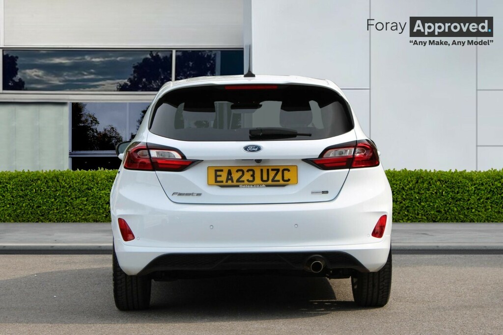 Ford Fiesta 1.0 Ecoboost Hbd Mhev 125 St-line X EA23UZC White #5