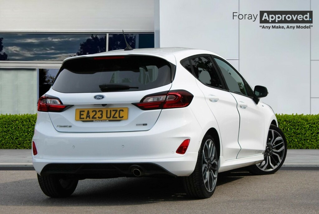 Ford Fiesta 1.0 Ecoboost Hbd Mhev 125 St-line X EA23UZC White #2