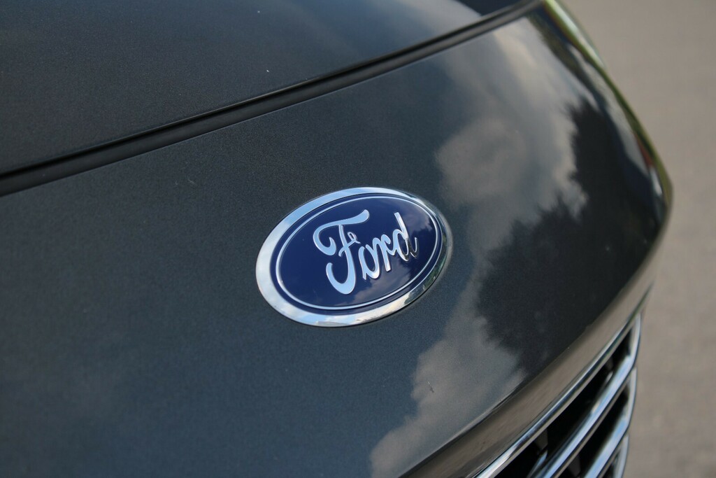 Ford Kuga 1.5 Ecoblue Titanium Edition YT71WKO Grey #6