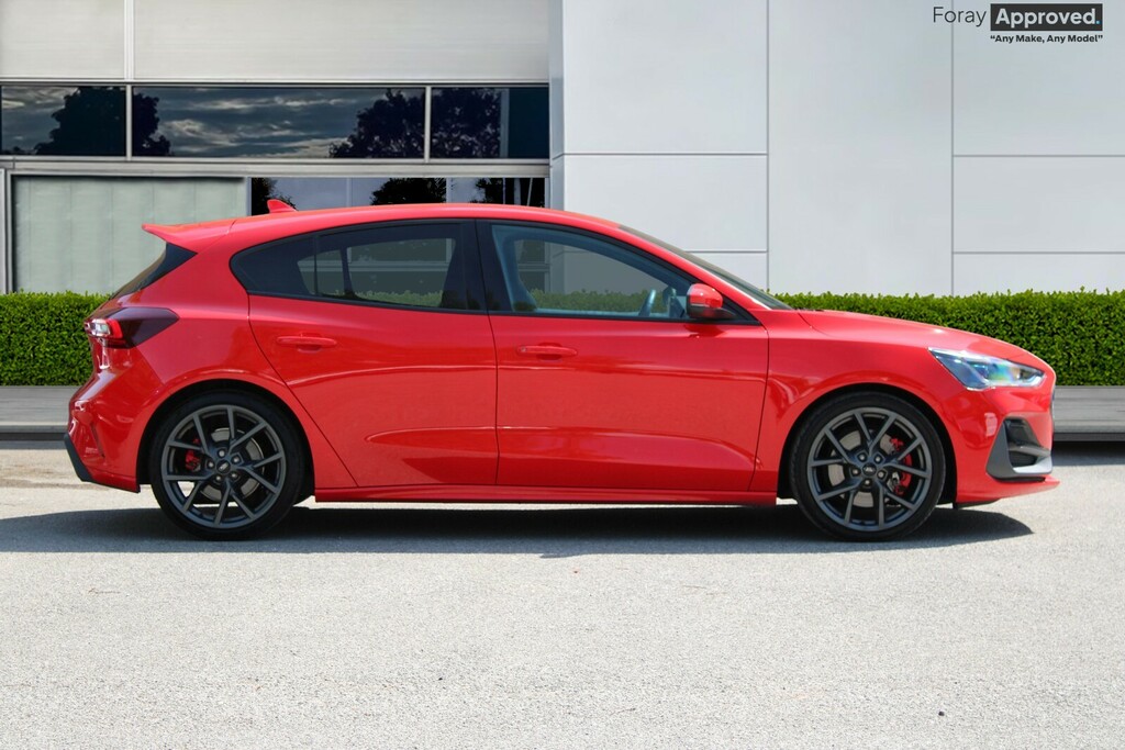 Ford Focus 2.3 Ecoboost St YN24OTH Red #3