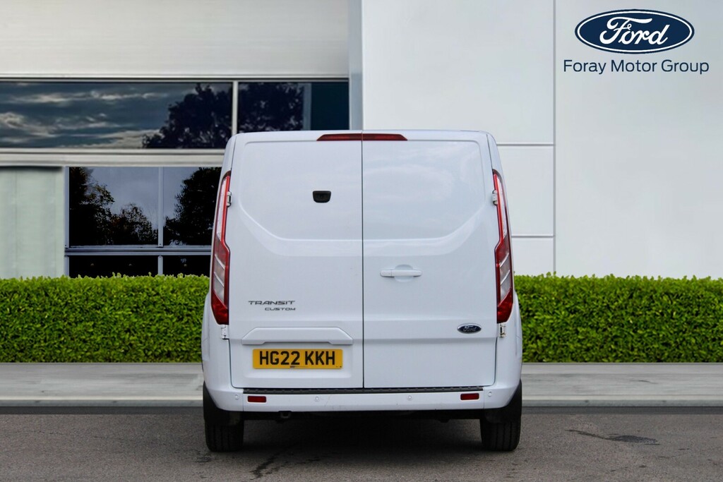 Ford Transit Custom 2.0 Ecoblue 130Ps Low Roof Limited Van HG22KKH White #5