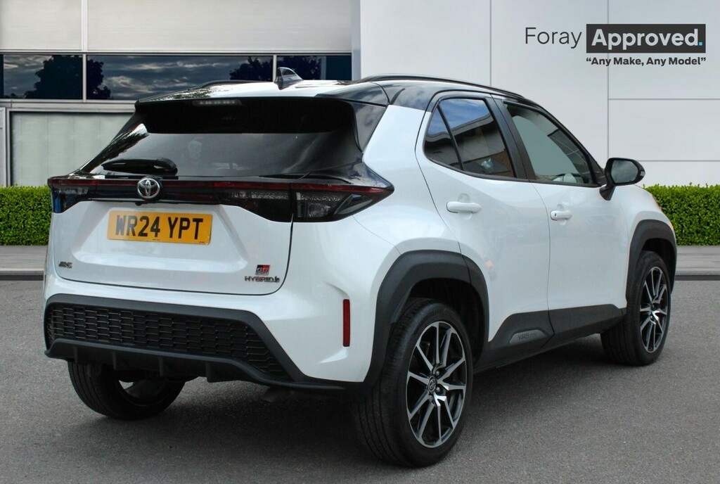 Toyota Yaris Cross 1.5 Hybrid Gr Sport Cvt WR24YPT White #5