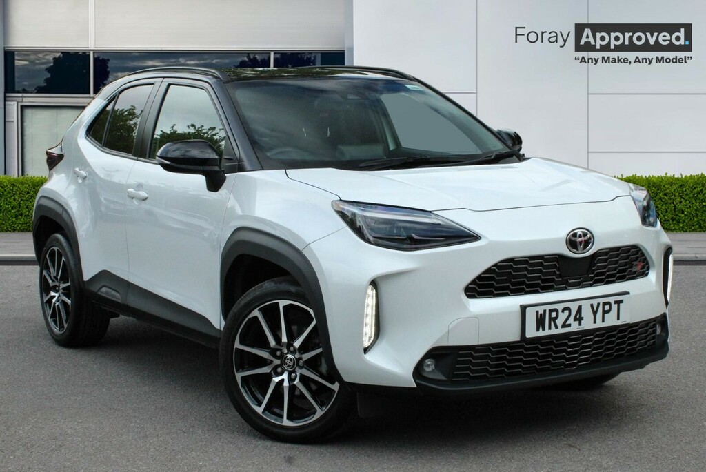 Toyota Yaris Cross 1.5 Hybrid Gr Sport Cvt White