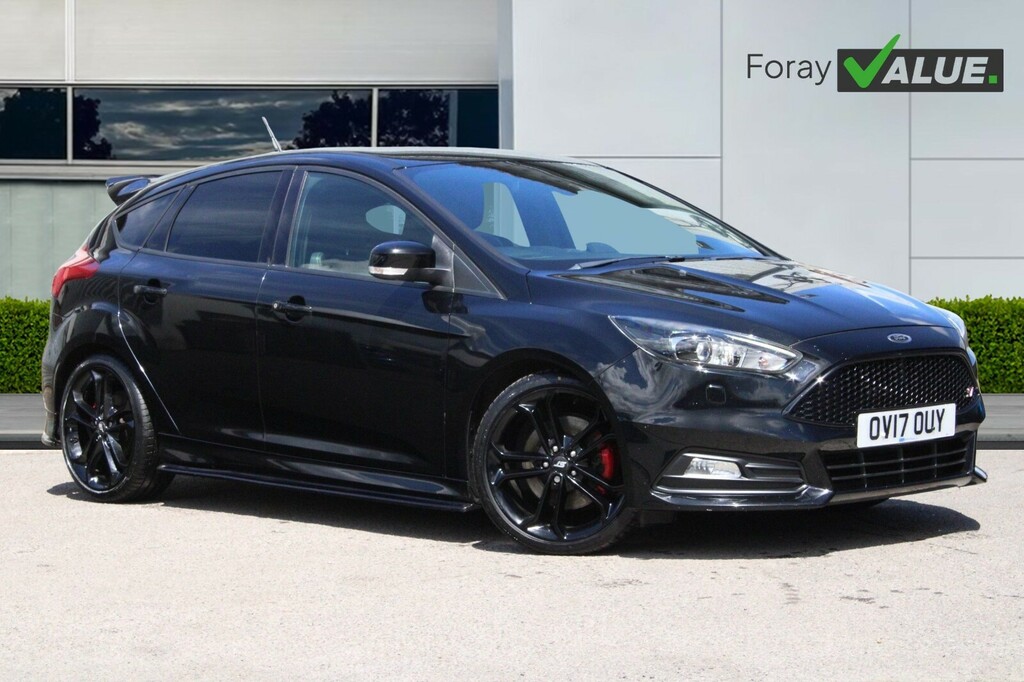 Ford Focus 2.0T Ecoboost St-3 Black
