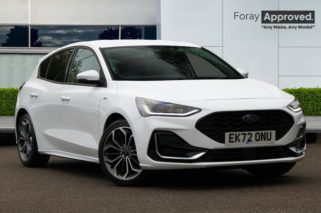 Ford Focus 1.0 Ecoboost Hybrid Mhev 155 St-line Vignale White