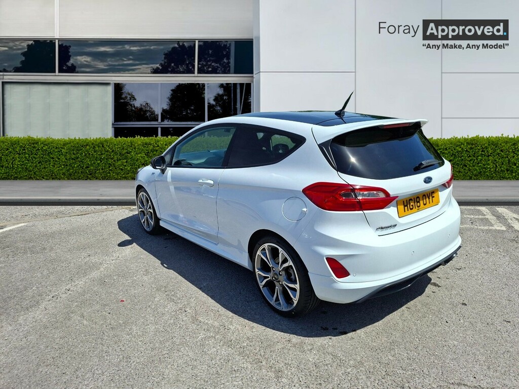 Ford Fiesta 1.0 Ecoboost 125 St-line HG18OYF Black #4
