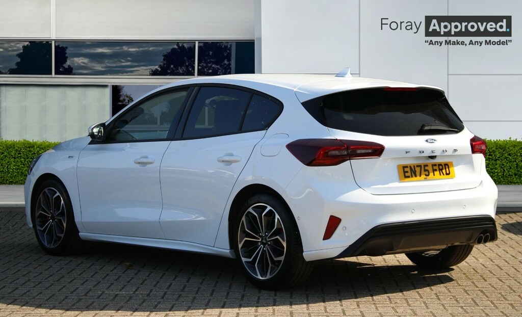 Ford Focus 1.0 Ecoboost Hybrid Mhev St-line X White #2