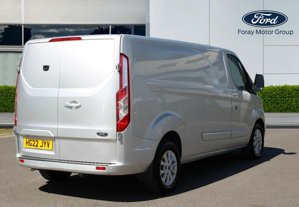 Ford Transit Custom 2.0 Ecoblue 130Ps Low Roof Limited Van HG22JYV Silver #3