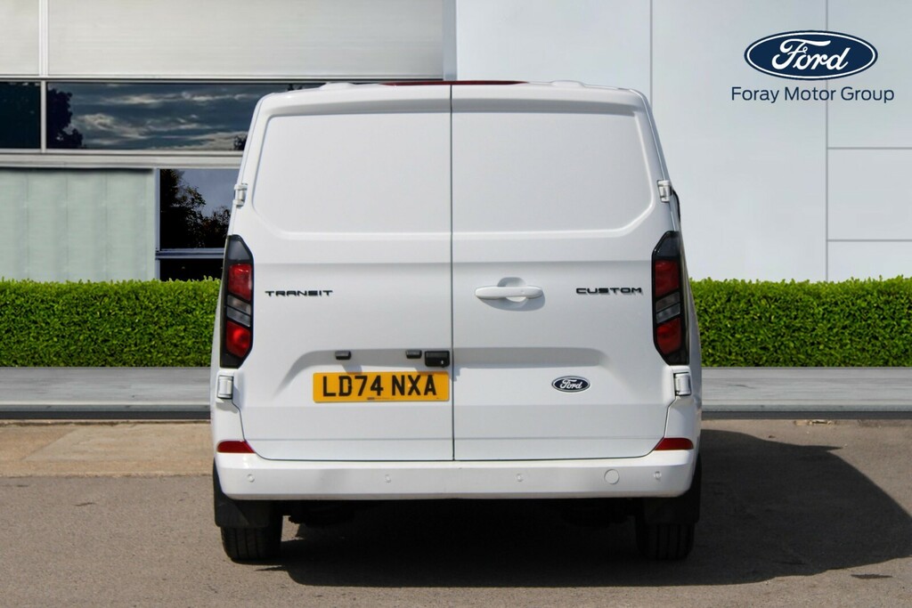 Ford Transit Custom 2.0 Ecoblue 136Ps H1 Van Limited LD74NXA White #5