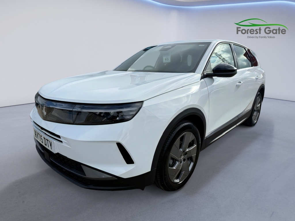 Vauxhall Grandland 1.2 Design Suv Hybrid E-dct Euro 6 Ss KV75DTY White #3