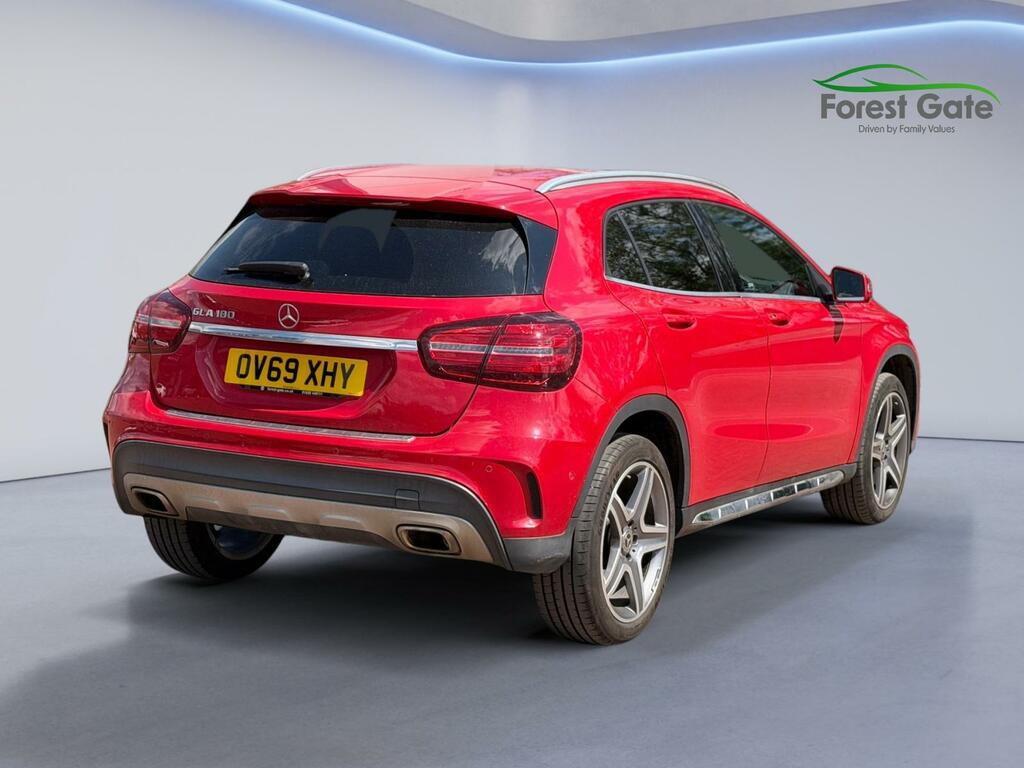 Mercedes-Benz GLA Class 1.6 Gla180 Amg Line Edition Suv 7G-dct OV69XHY Red #6
