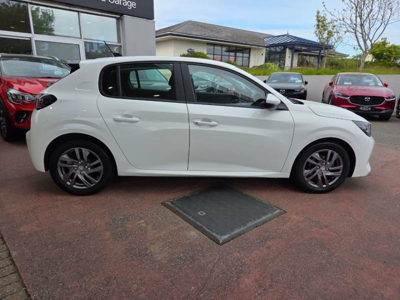 Peugeot 208 Puretech Active Premium - 2021 44212 White #3
