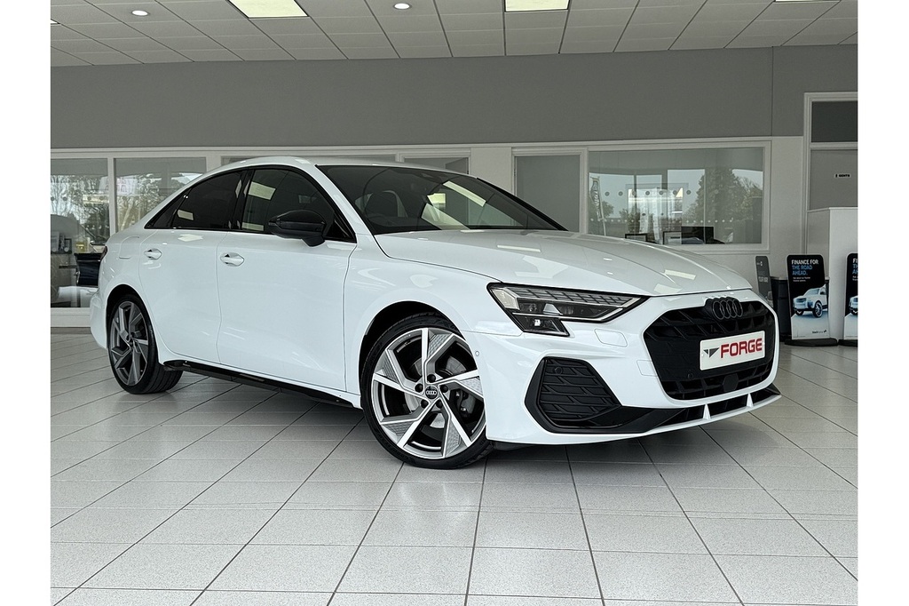 Audi A3 1.5 Tfsi 35 Black Edition S Tronic 150 Ps White