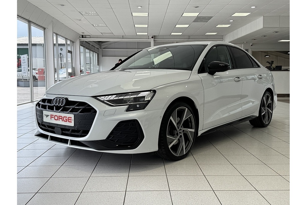 Audi A3 1.5 Tfsi 35 Black Edition S Tronic 150 Ps FH24SXY White #3