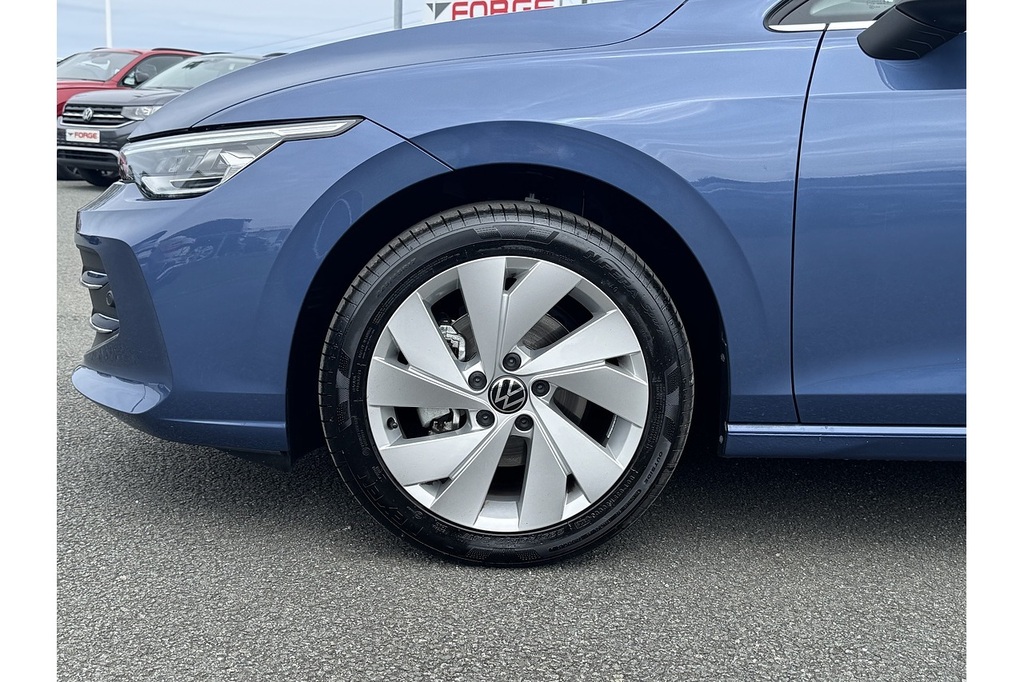 Volkswagen Golf Etsi Mhev Style Hatchback Hybrid Dsg 150 Ps AK75FTJ Blue #4