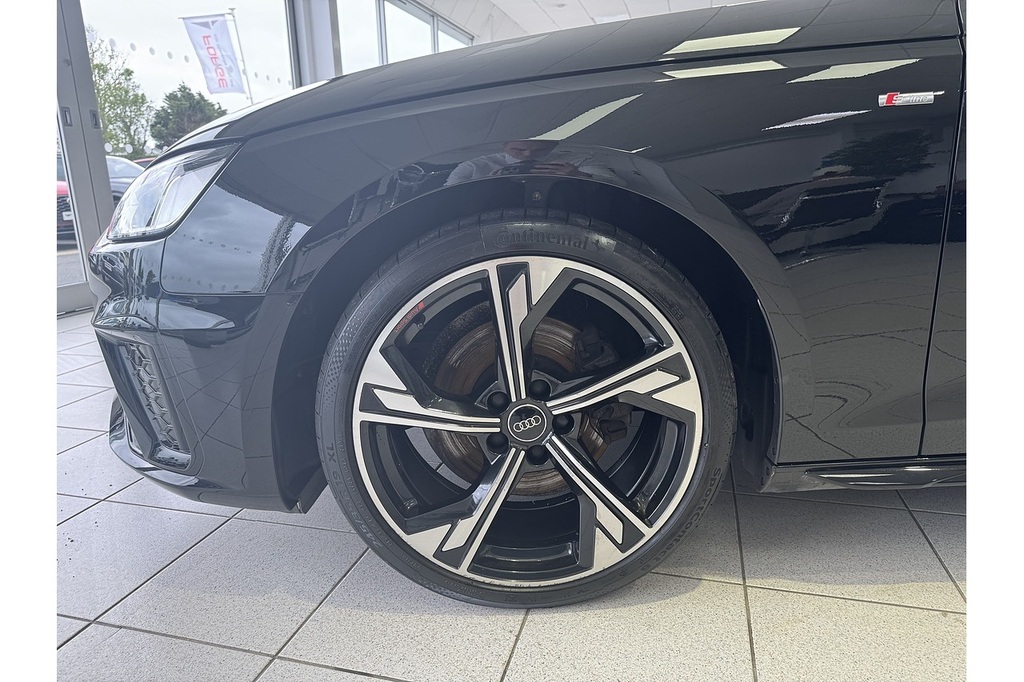 Audi A4 2.0 Tfsi 35 Black Edition Saloon S Tron RF72XBE Black #3