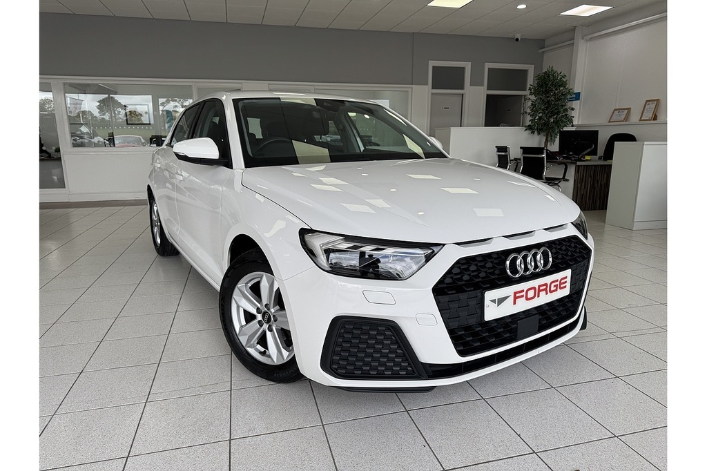 Audi A1 Sportback Technik Tfsi 1.0 Hatchback U White