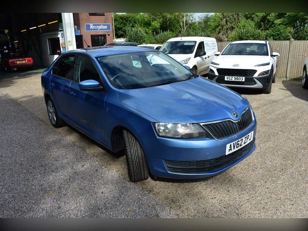 Skoda Rapid 1.2 Tsi Se Hatchback Euro 5 105 Blue #3