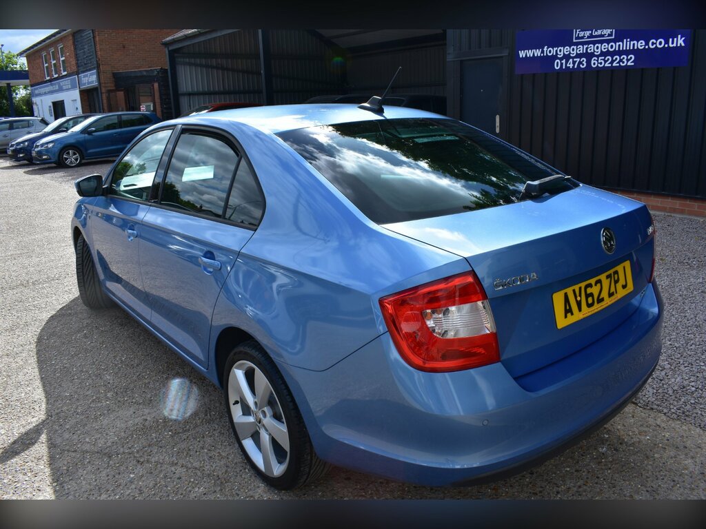 Skoda Rapid 1.6 Tdi Elegance Euro 5 Blue #7