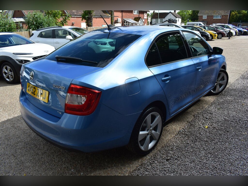 Skoda Rapid 1.6 Tdi Elegance Euro 5 Blue #9