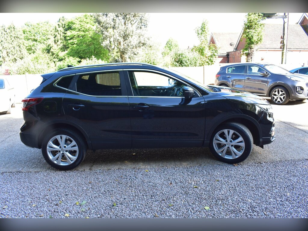 Nissan Qashqai 1.5 Dci N-connecta Suv Euro 6 S WO18YAX Black #2
