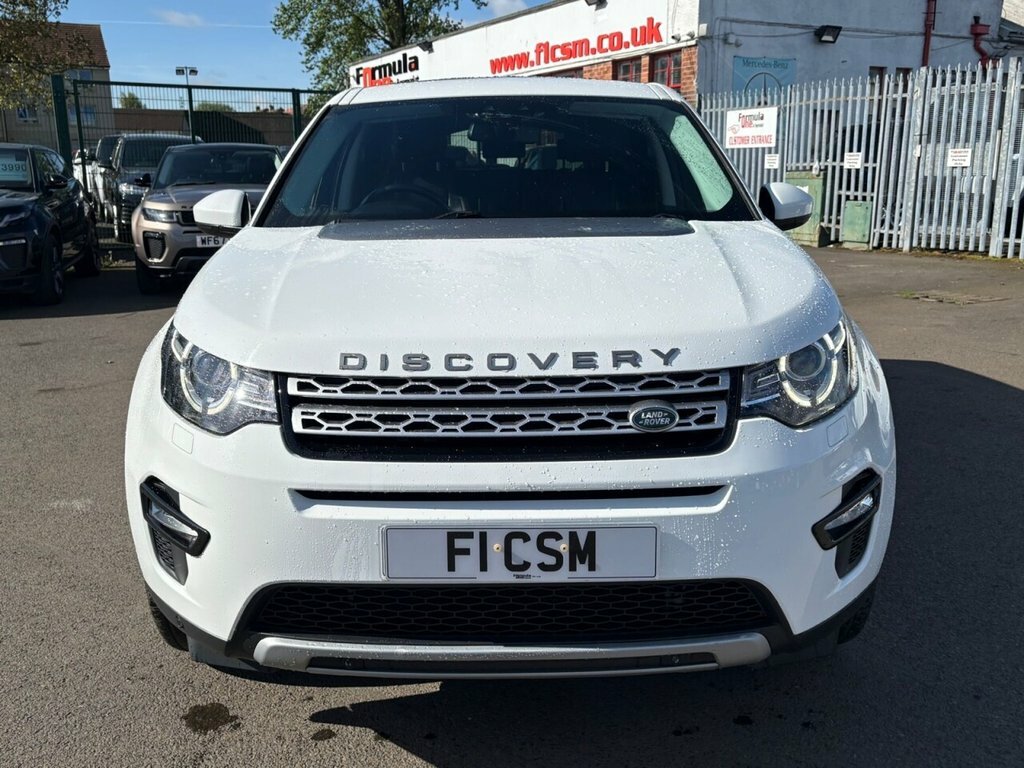 Land Rover Discovery Sport 2L Hse SN17ZBV White #5