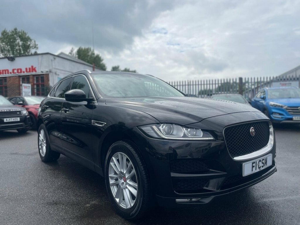 Jaguar F-Pace 2L Portfolio OV19TEY Black #2