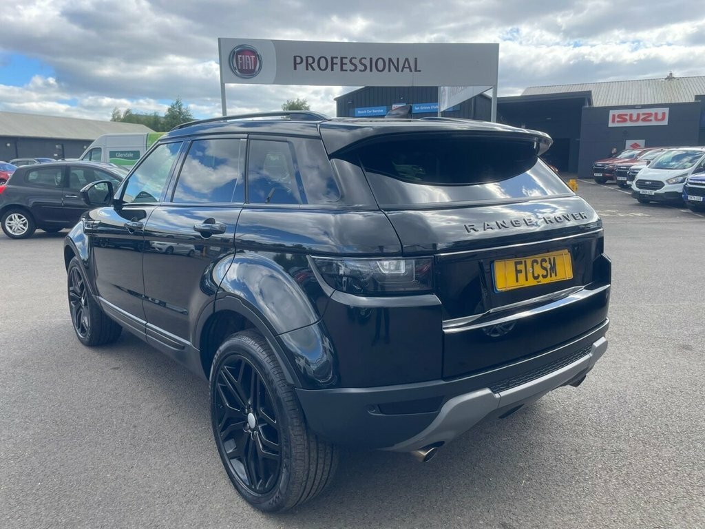 Land Rover Range Rover Evoque 2L Se Tech BN17ZGG Black #4