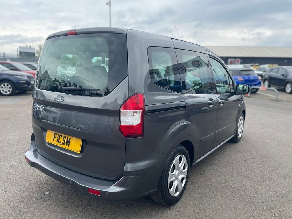 Ford Tourneo Courier 1.5L Zetec Grey #5
