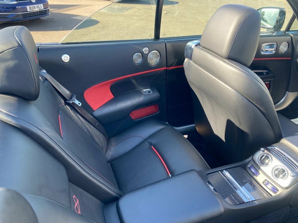 Rolls-Royce Dawn Black #23