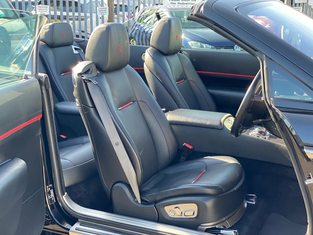 Rolls-Royce Dawn Black #20