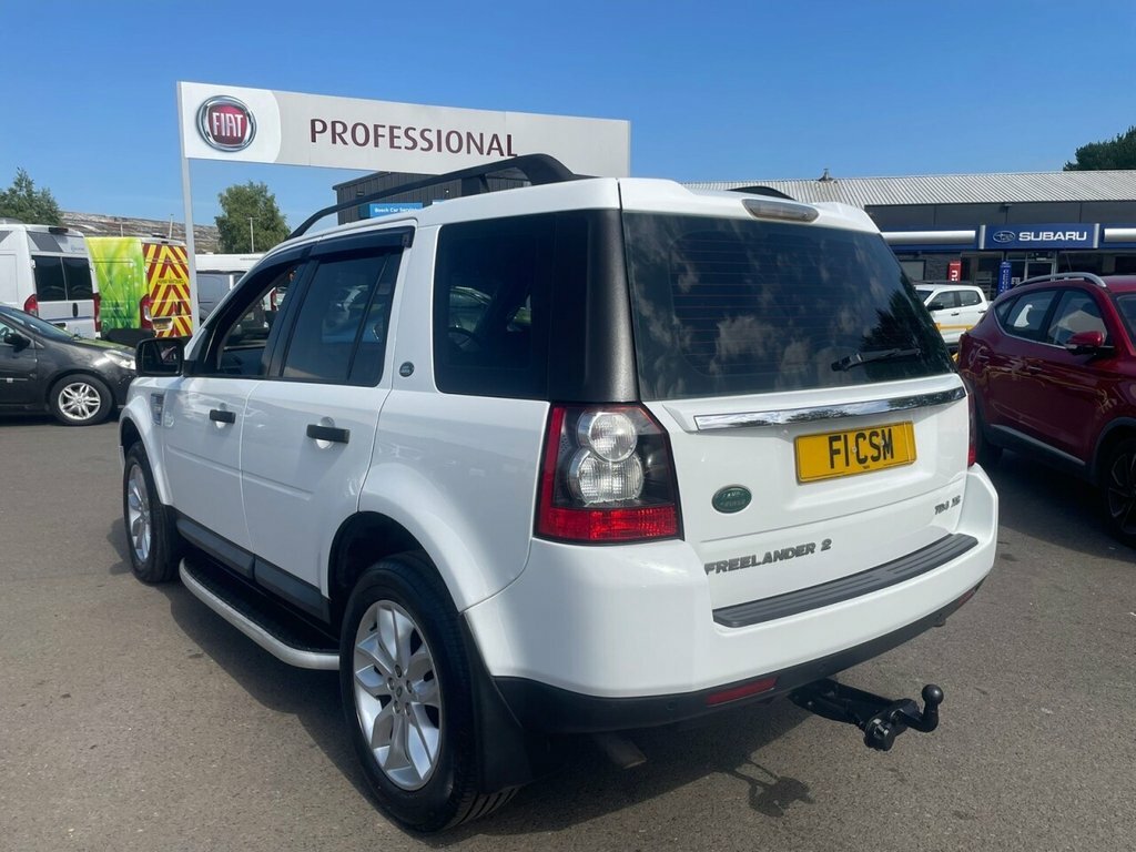 Land Rover Freelander 2 2.2L Xs SA12GXW White #4