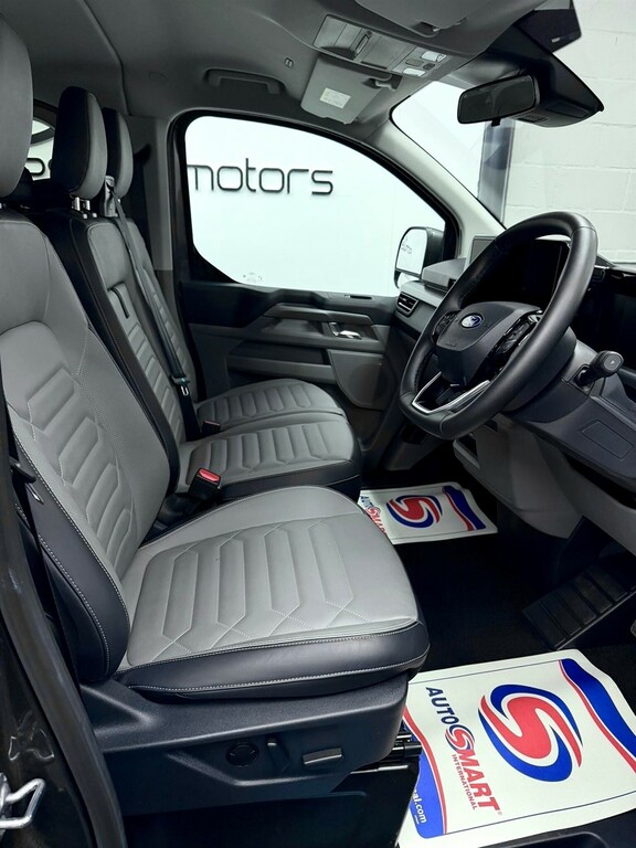 Ford Tourneo Custom 2.0 320 Ecoblue Titanium Luxe L1 Euro 6 Ss  #5