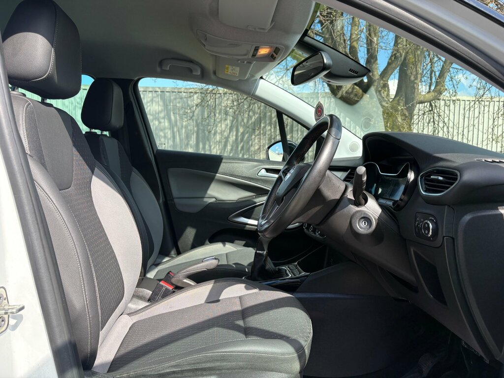 Vauxhall Crossland X 1.2 Elite Nav Suv Euro 6 81 Ps SK18NFJ White #4
