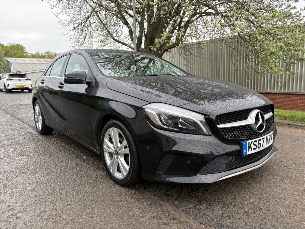 Mercedes-Benz A Class 1.5 A180d Sport Premium Hatchback 7G- Black