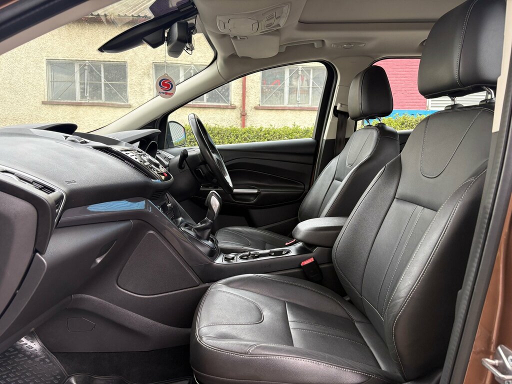 Ford Kuga 2.0 Tdci Titanium X Suv Powershift Awd GV13HWK Brown #6