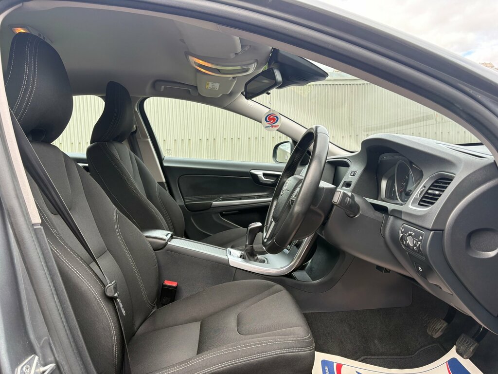 Volvo S60 2.0 D3 Business Edition Lux Saloon Manu Grey #4