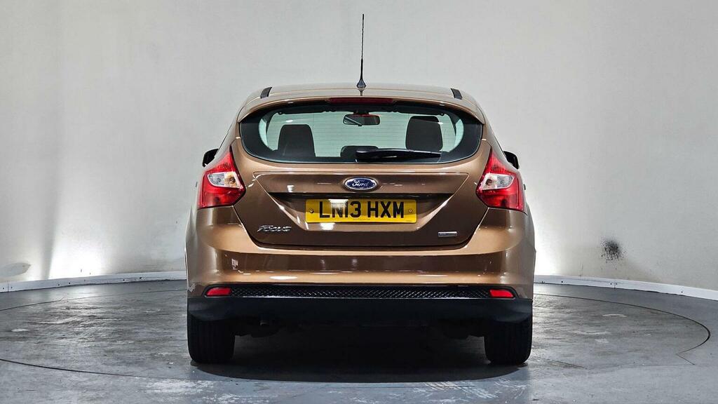 Ford Focus Hatchback 1.6 Tdci Econetic Zetec Euro 5 Ss LN13HXM Brown #6