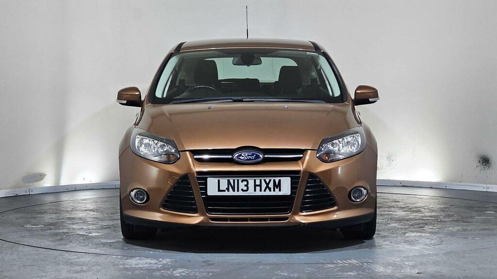 Ford Focus Hatchback 1.6 Tdci Econetic Zetec Euro 5 Ss LN13HXM Brown #2