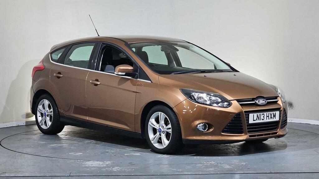 Ford Focus Hatchback 1.6 Tdci Econetic Zetec Euro 5 Ss LN13HXM Brown