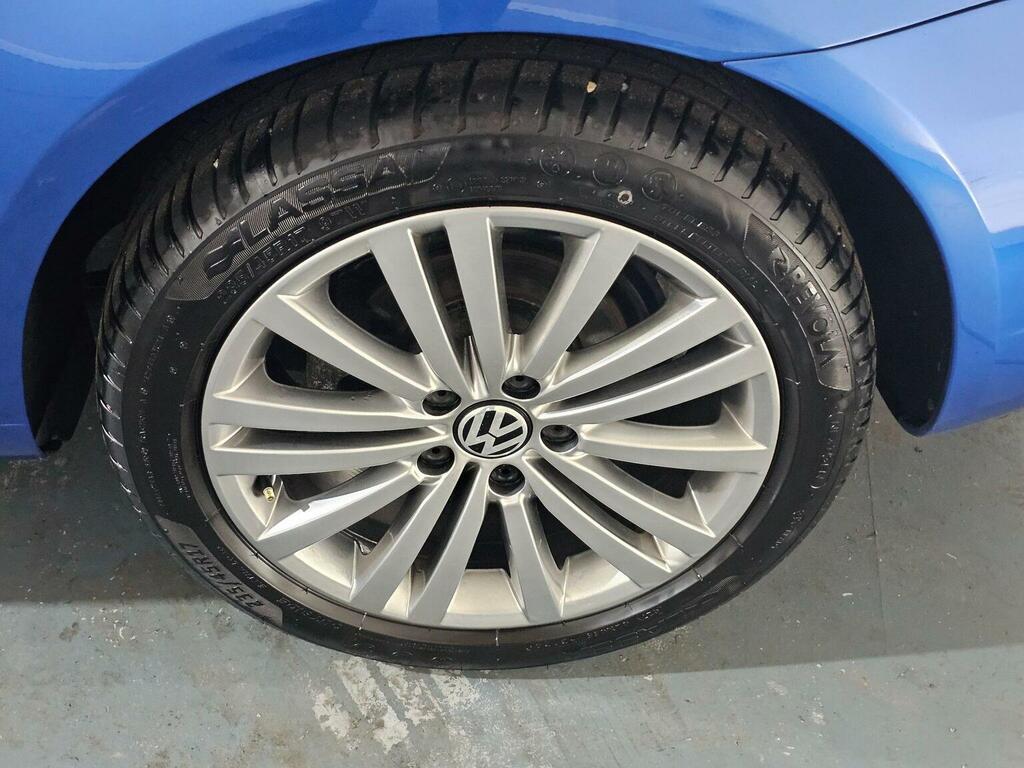 Volkswagen EOS Se Tsi Bluemotion Technology 2-Door Blue #27