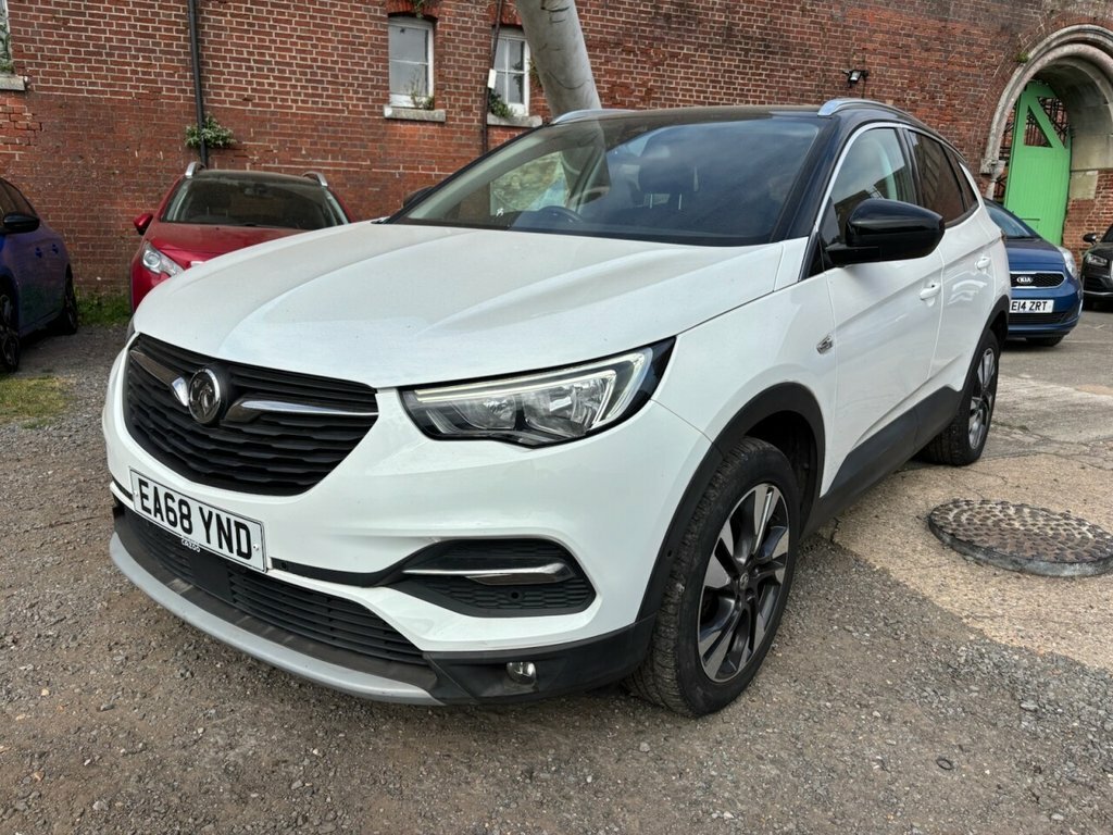 Vauxhall Grandland X 1.2L Sport Nav EA68YND White #2